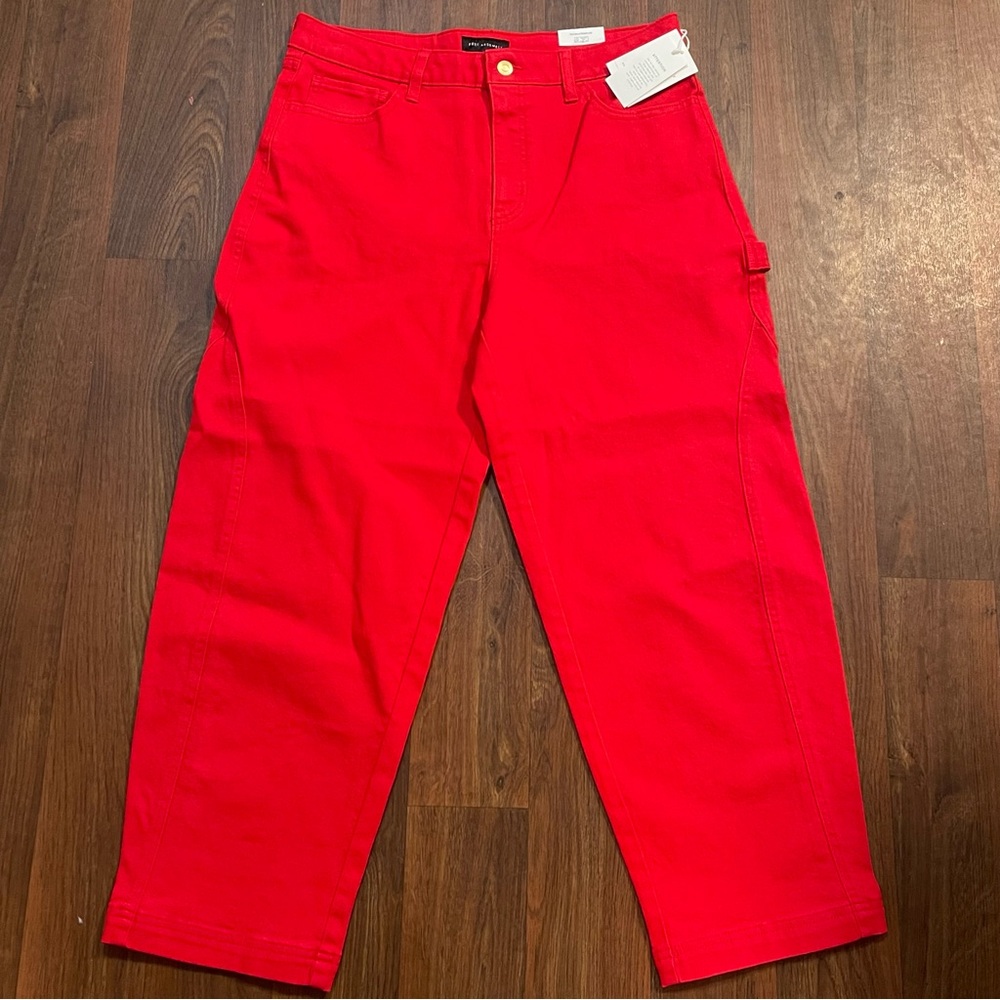 NWT Free Assembly Crop Barrel Jeans Size 10